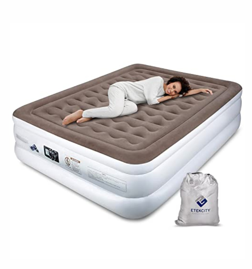 $50 - QUEEN SIZE  Etekcity Air Mattress w Built in Electric Pump
