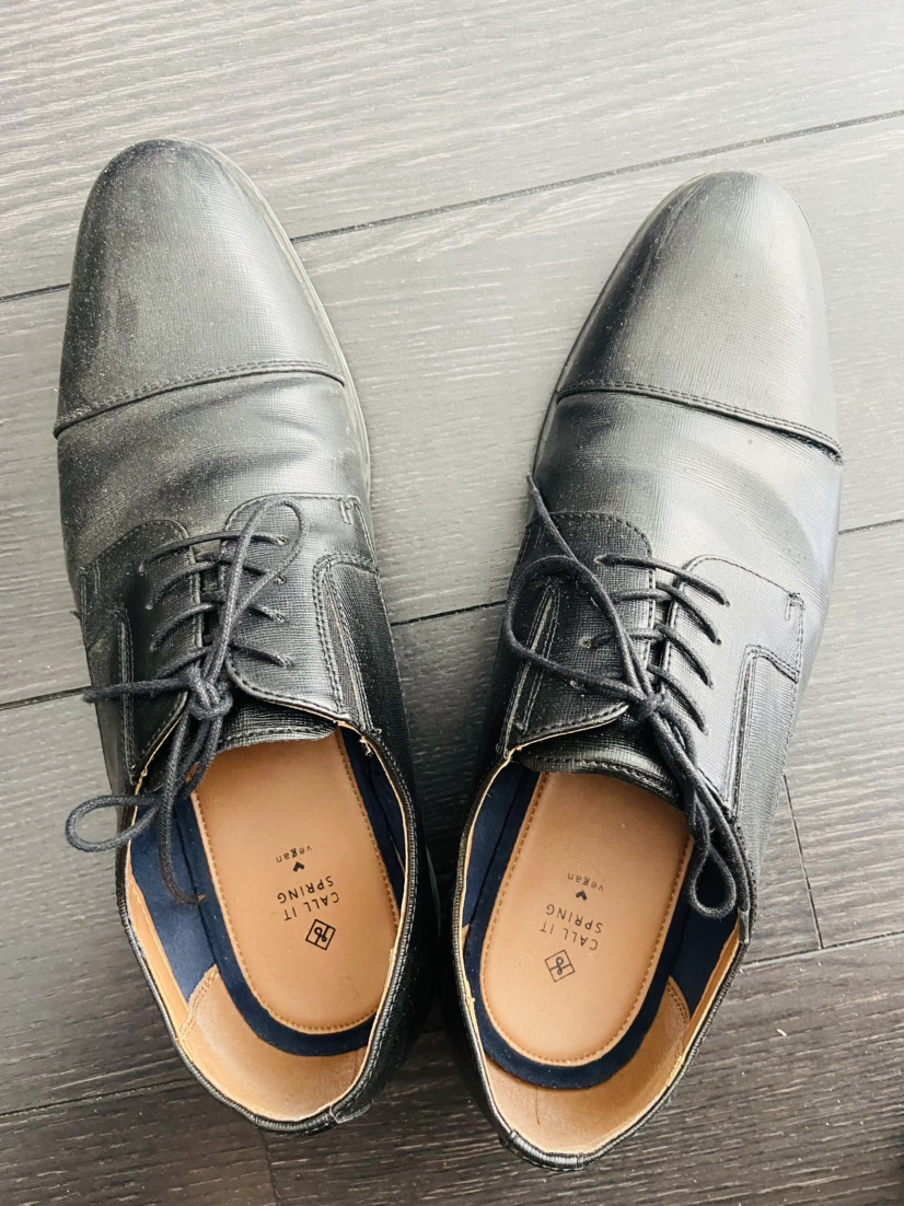 Formal shoes