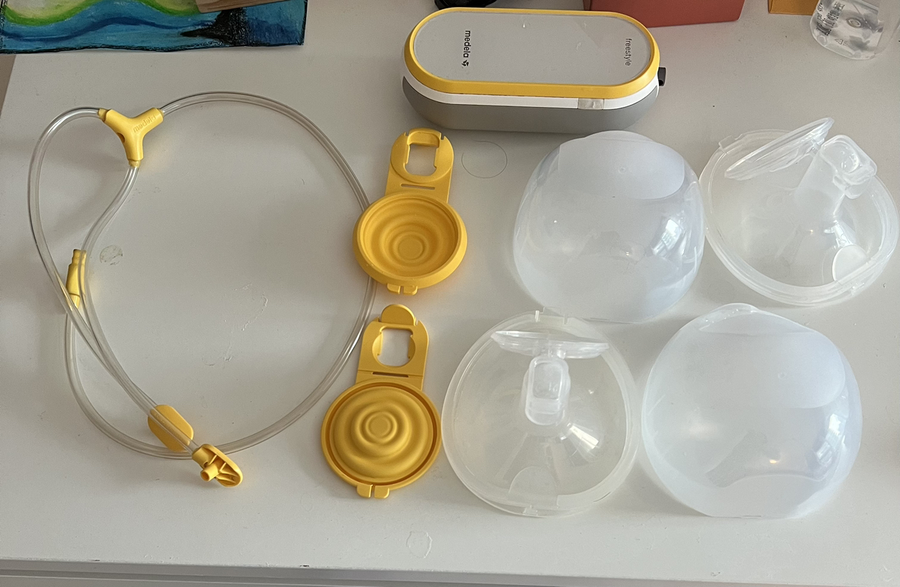 Medela Double electric Hands Free pump