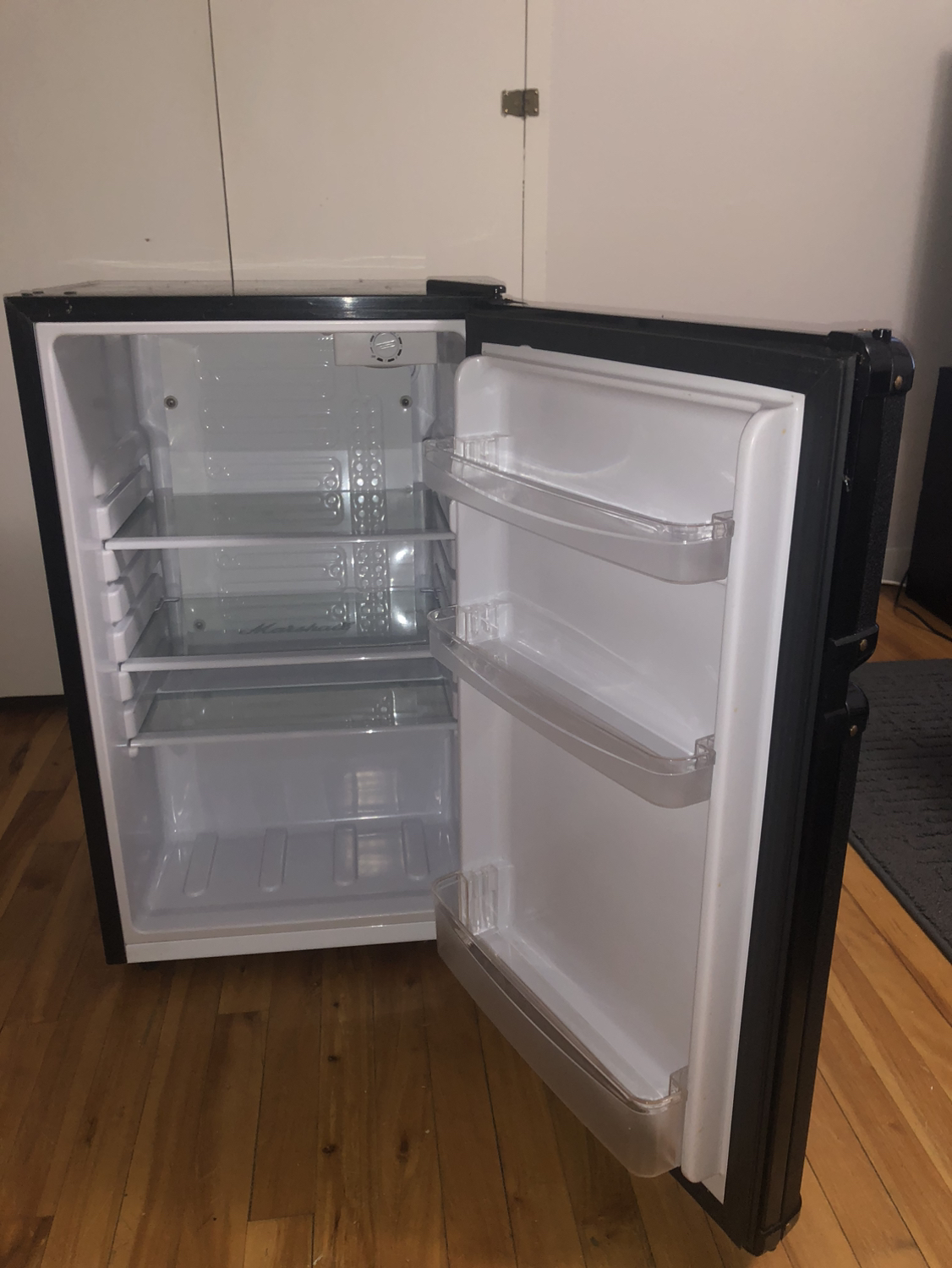 Marshall Mini Fridge *Jack Daniel’s Edition* - photo 3