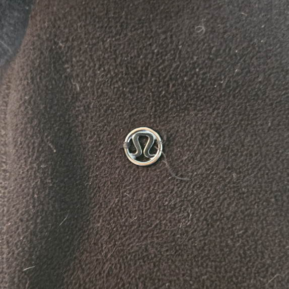 lululemon fleece jacket image indicator(2)