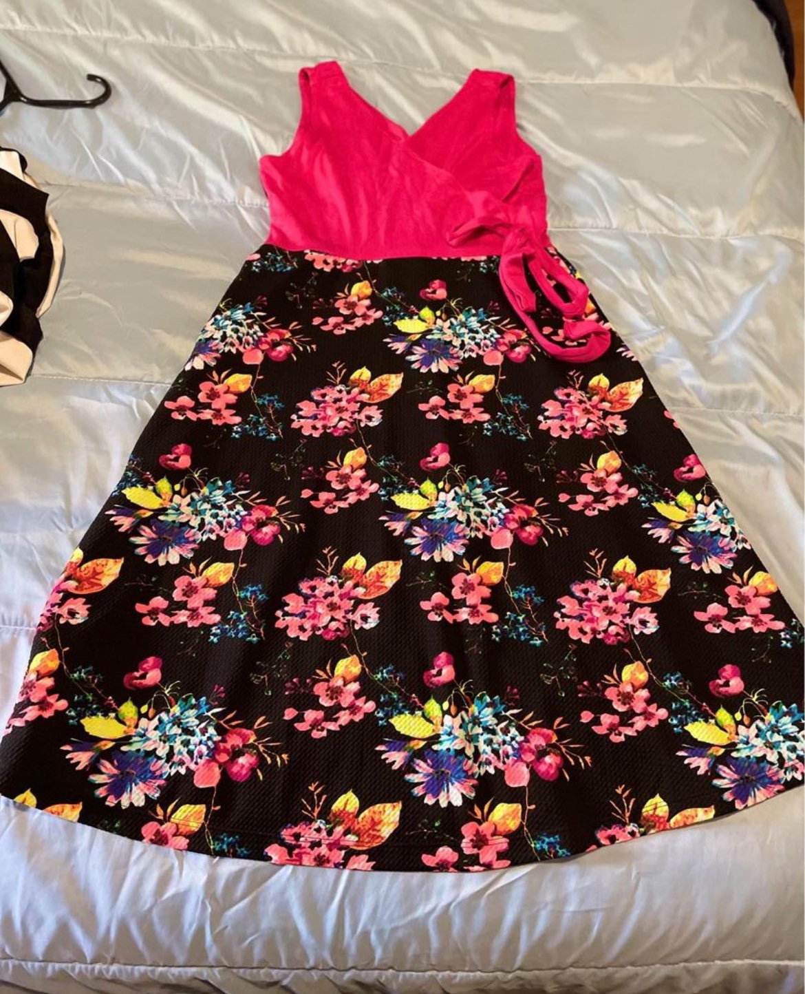 Summer Dress thumbnail