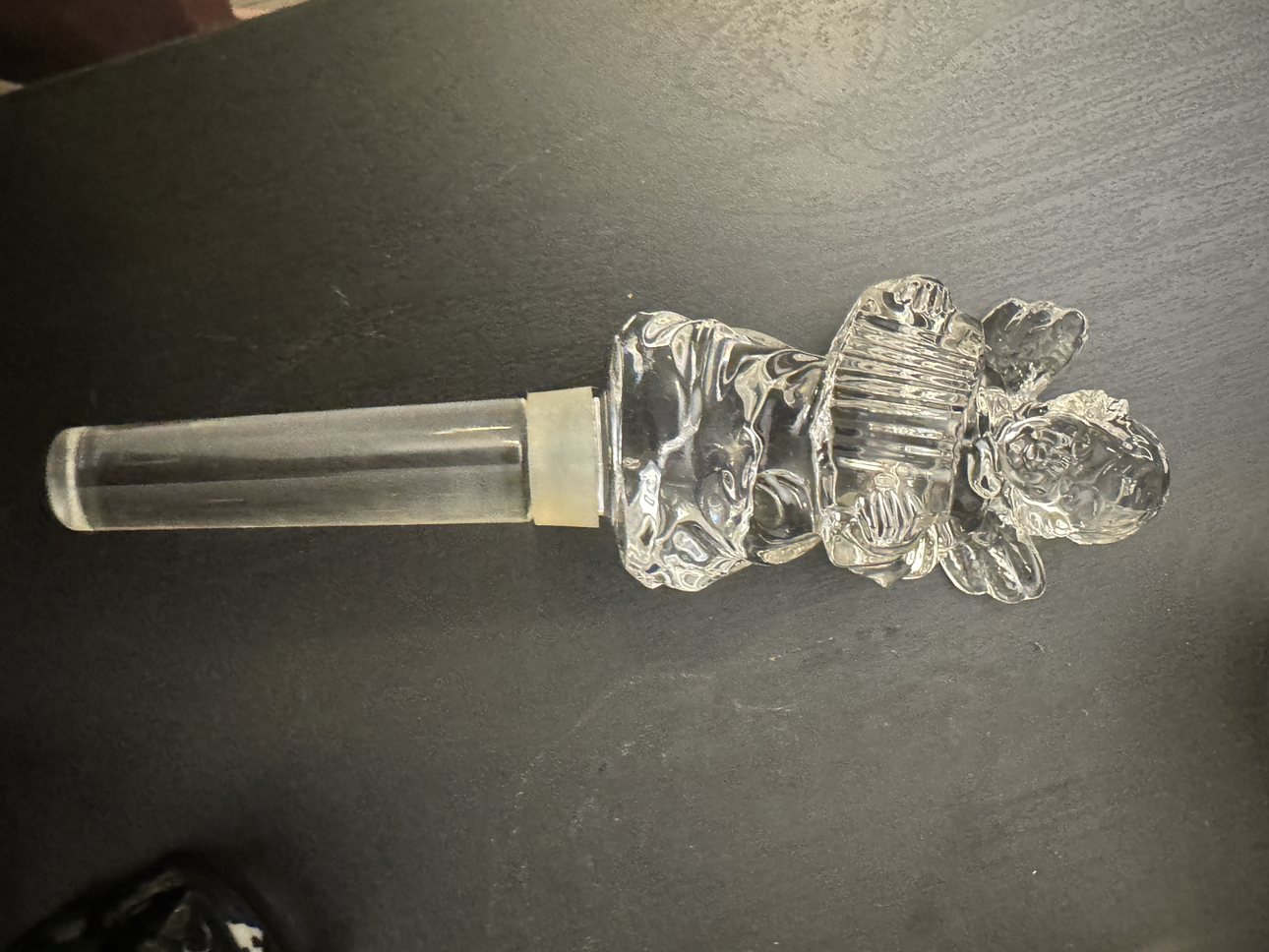 Angel crystal wine stopper brand new image indicator(3)