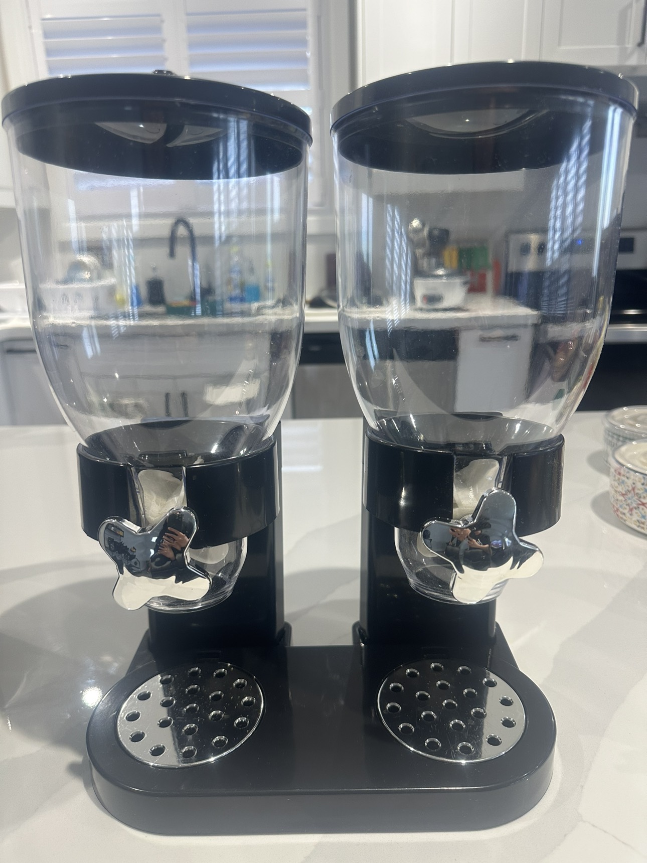 Cereal Dispenser - photo 2