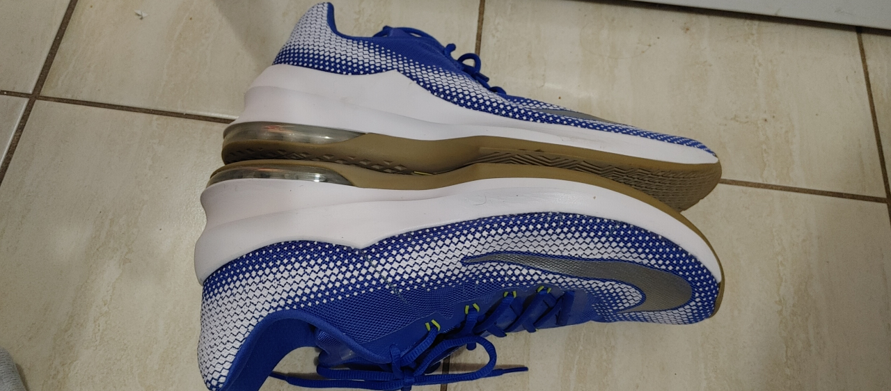 Nike AirMax Infuriate Low Mens Basketball Shoes - Size US 14 image indicator(5)