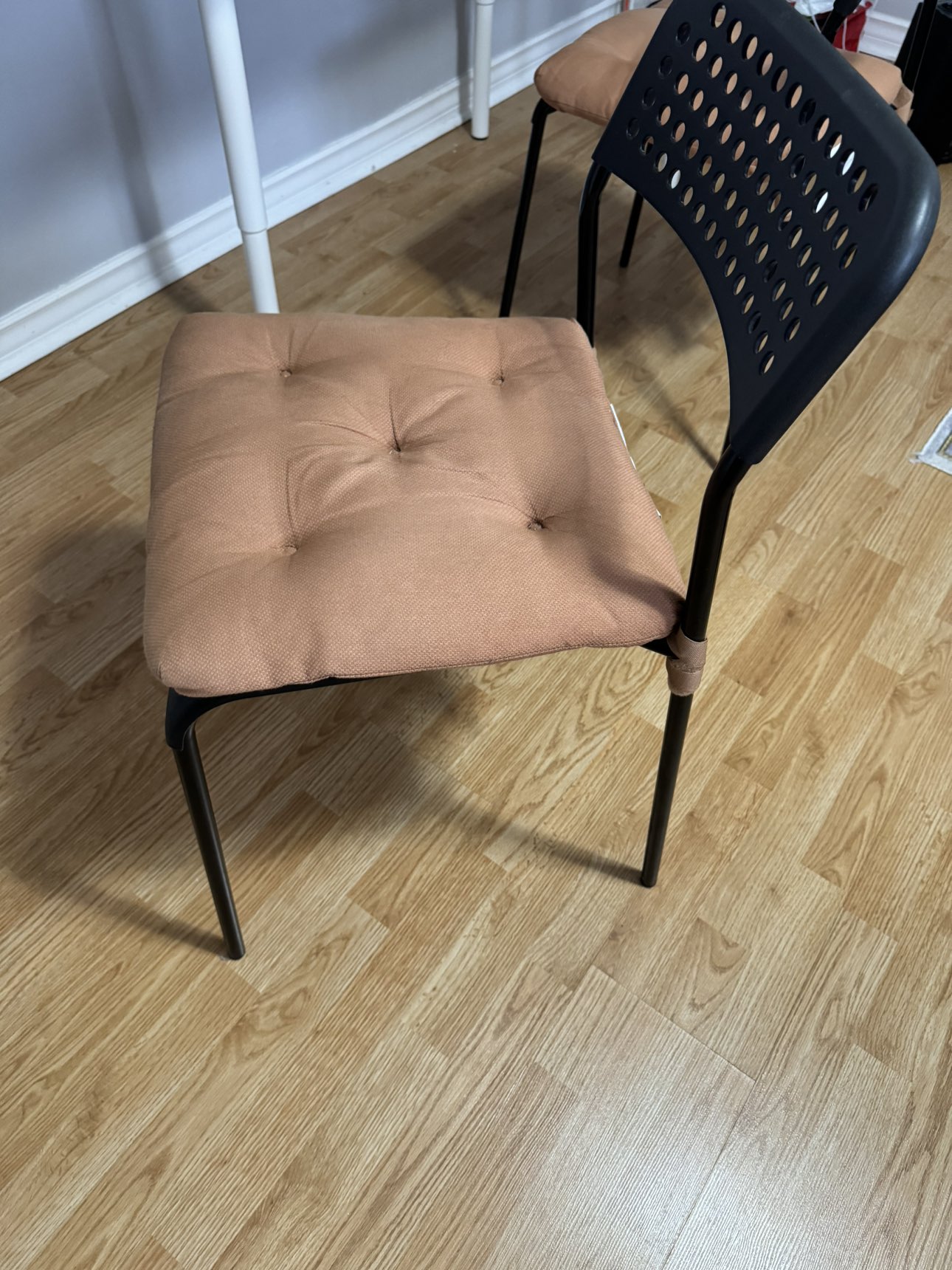 Moving Sale! - Long office table - photo 4