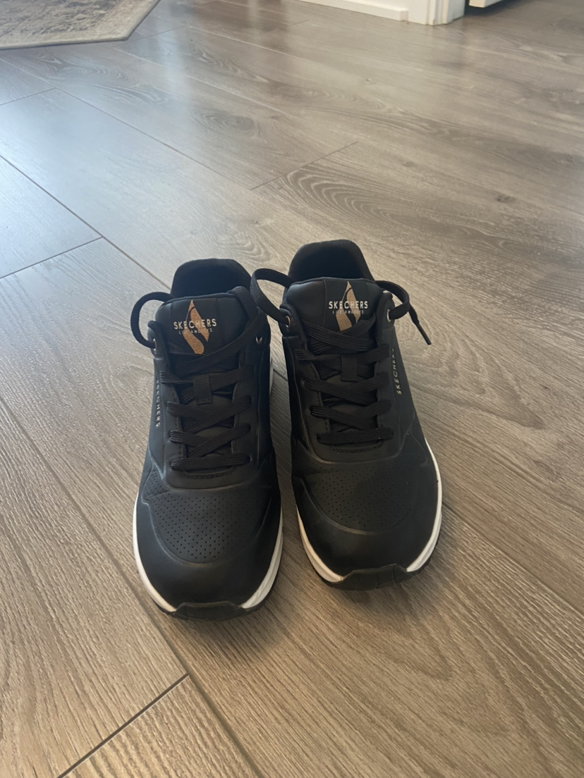 Skechers Womens Uno - Stand on Air Sneakers Sneaker - photo 2