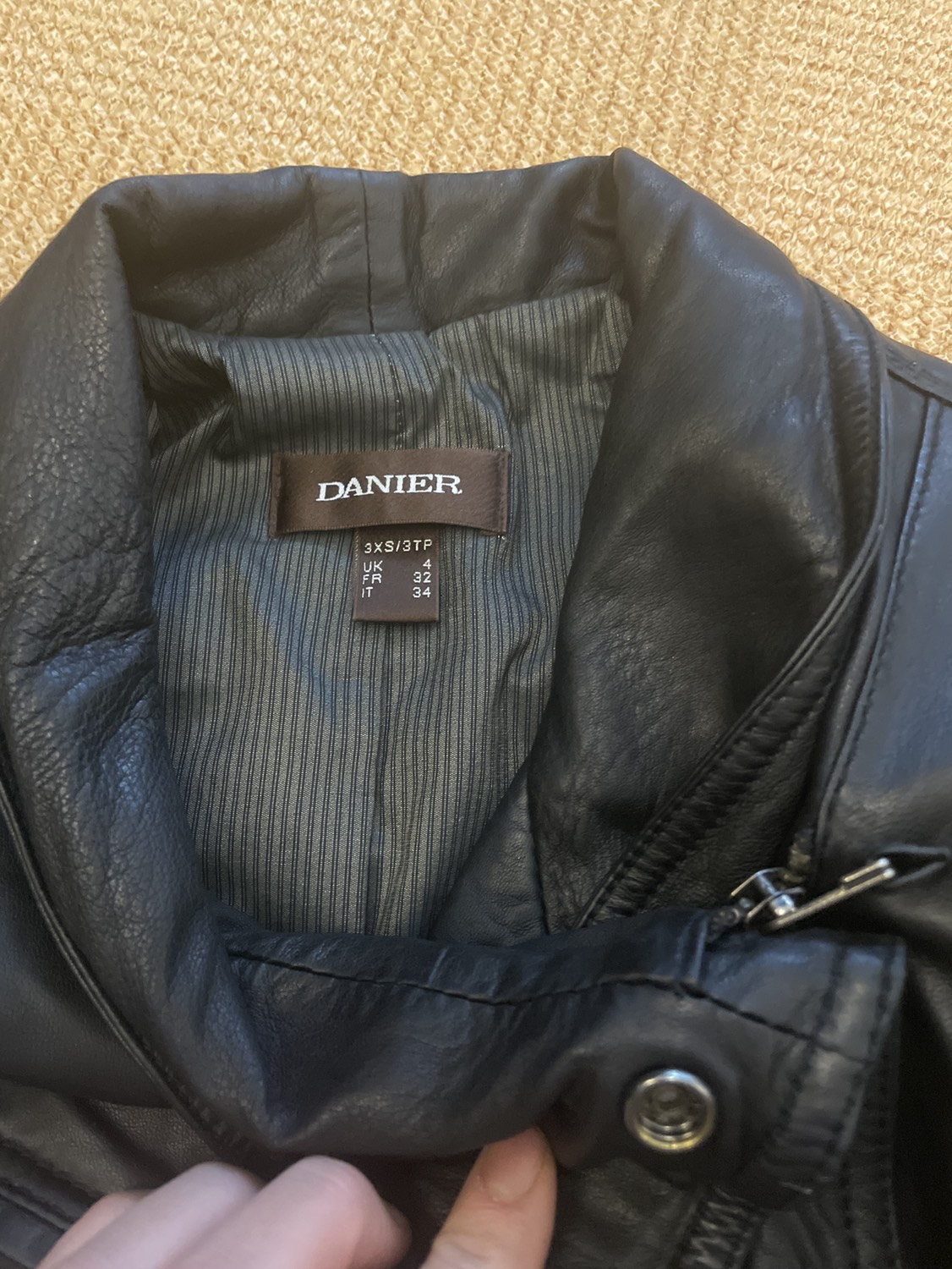 Italian Lamb Leather image indicator(3)