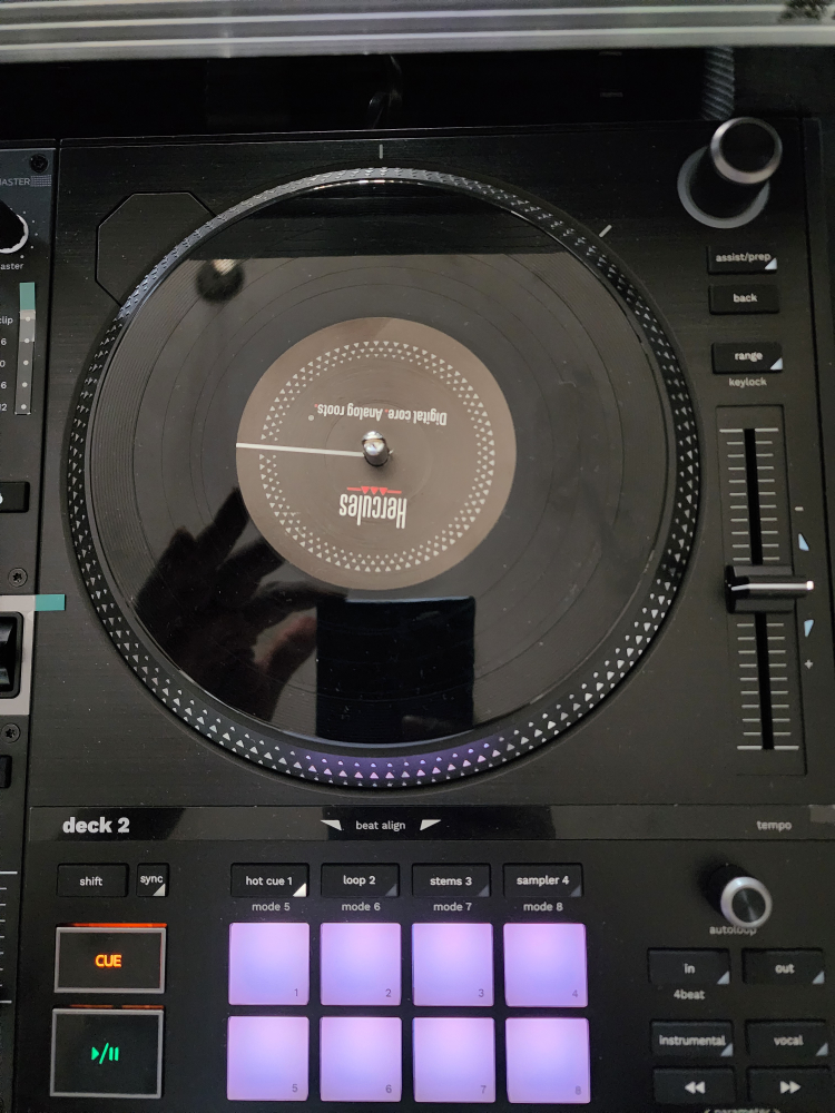 Hercules Inpulse T7 DJ Controller & Customized ProX case - photo 5