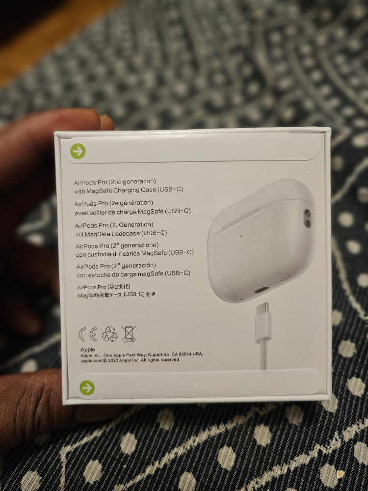 AirPods Pro 2nd Gen - photo 2