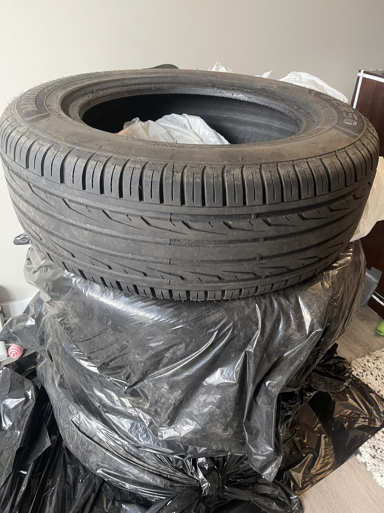 225/60 R16 102 Summer Tires