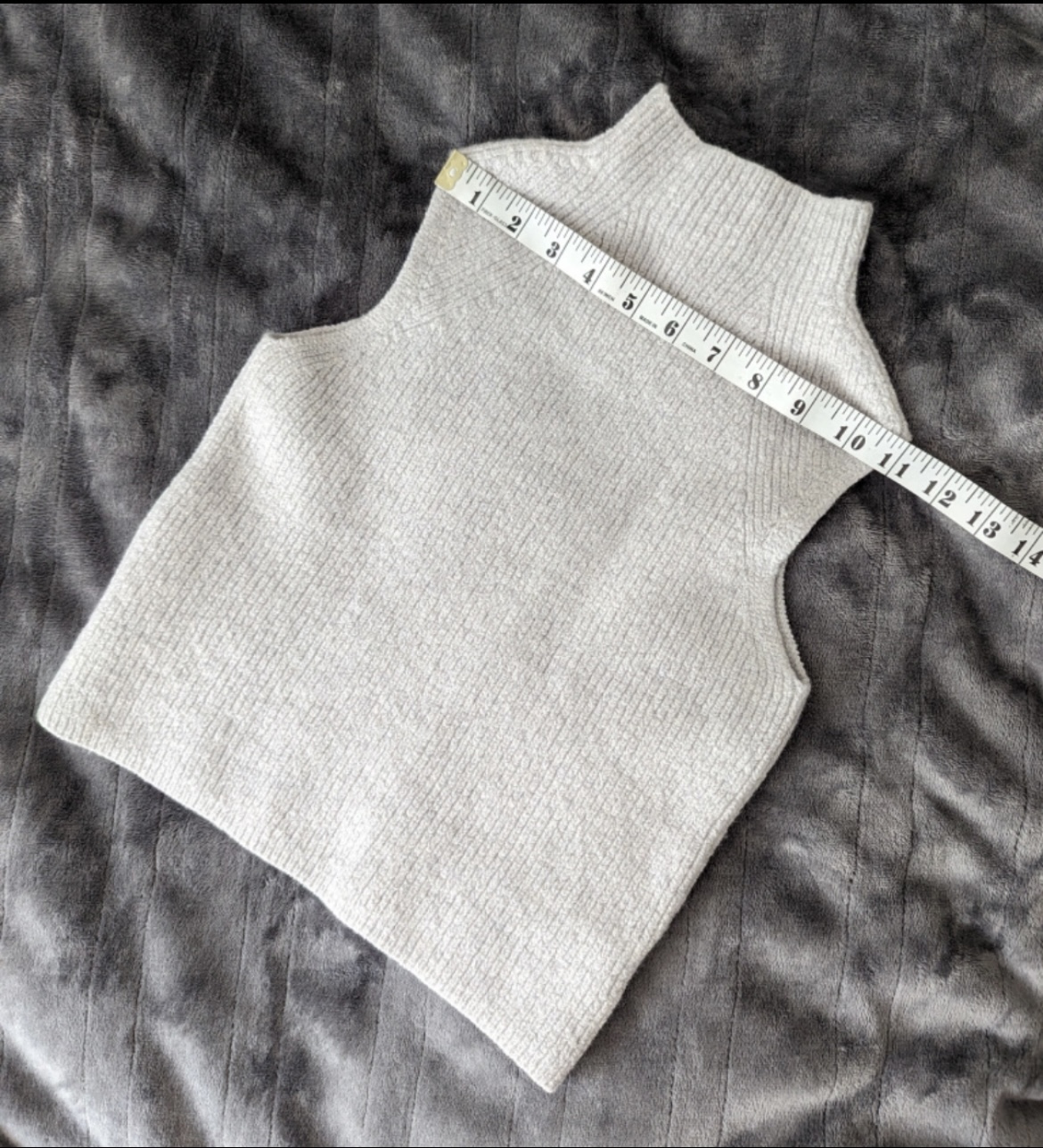 Aritizia Wilfred Textured Sweater Top