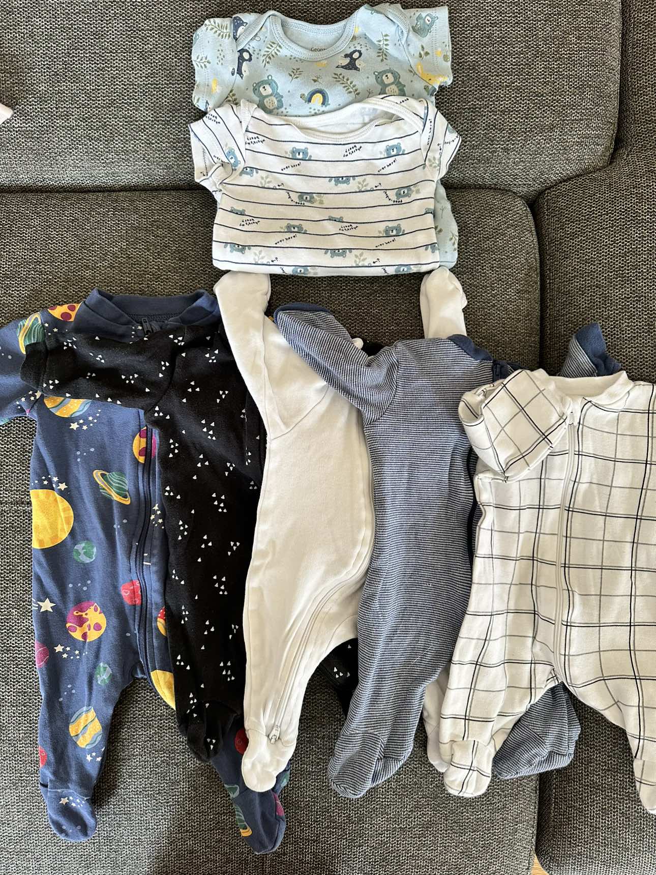 Newborn clothes