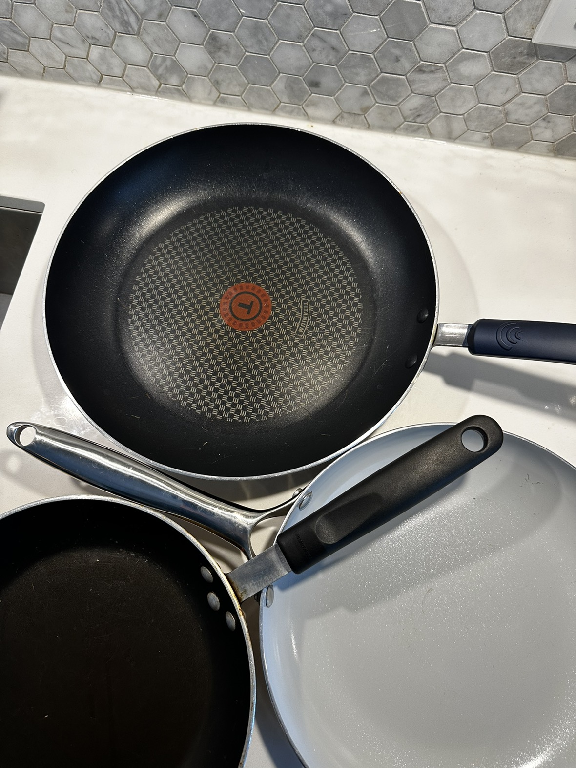 Non-stick pans T-Fal image indicator(2)