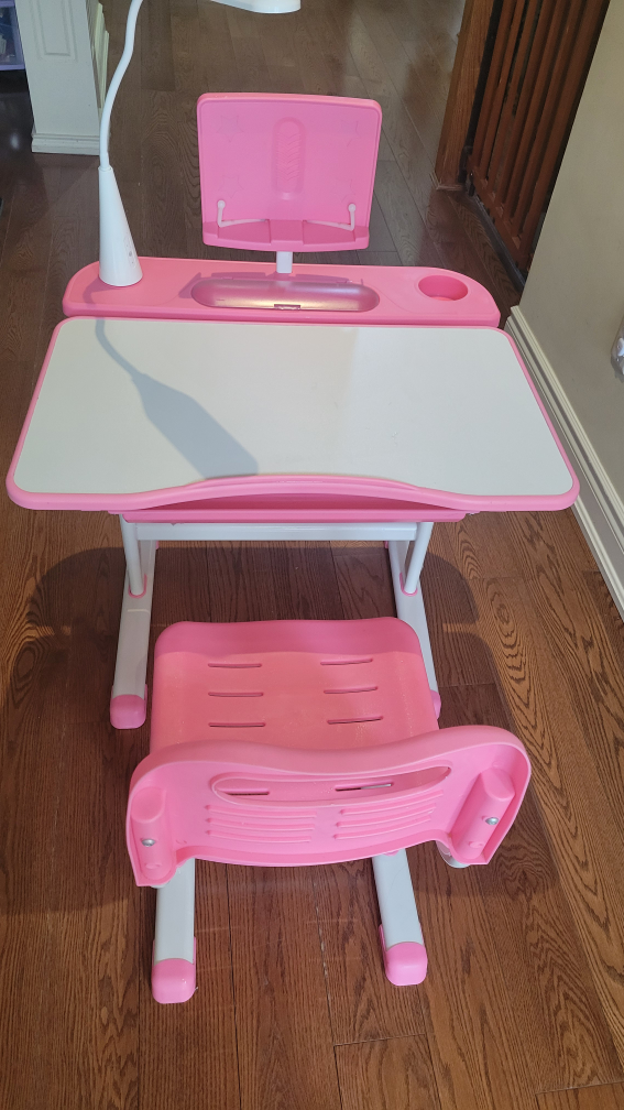 Kids Desk and Chair Set - photo 5