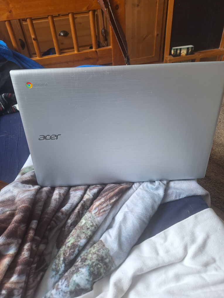 Acer laptop - photo 2