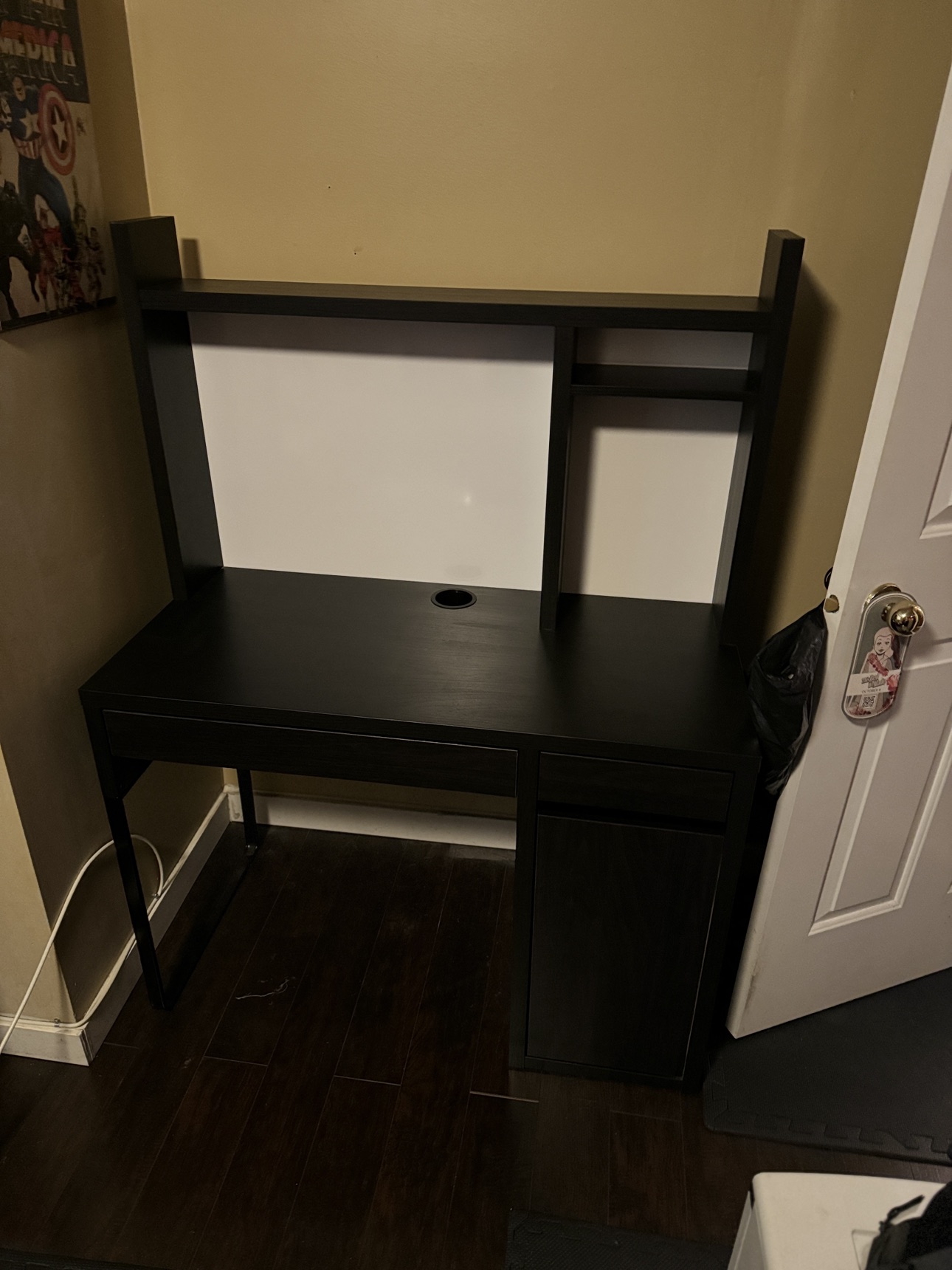 Ikea Micke Desk Black/Brown (excellent condition) thumbnail