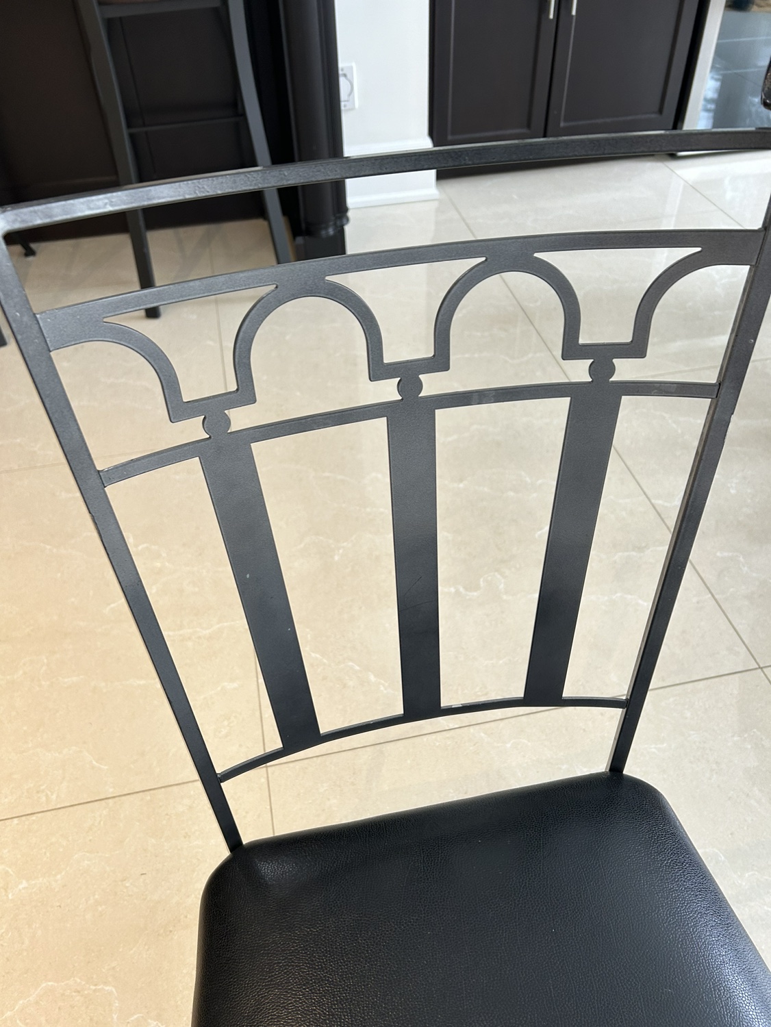 Rought Iron table with glass top and chairs image indicator(6)