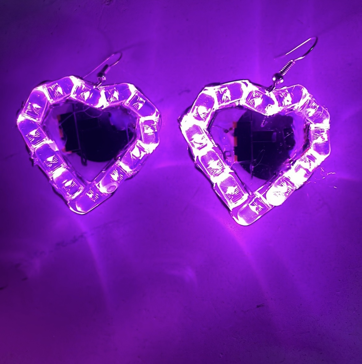 1 pair of LED light up Glowing Earrings - photo 4