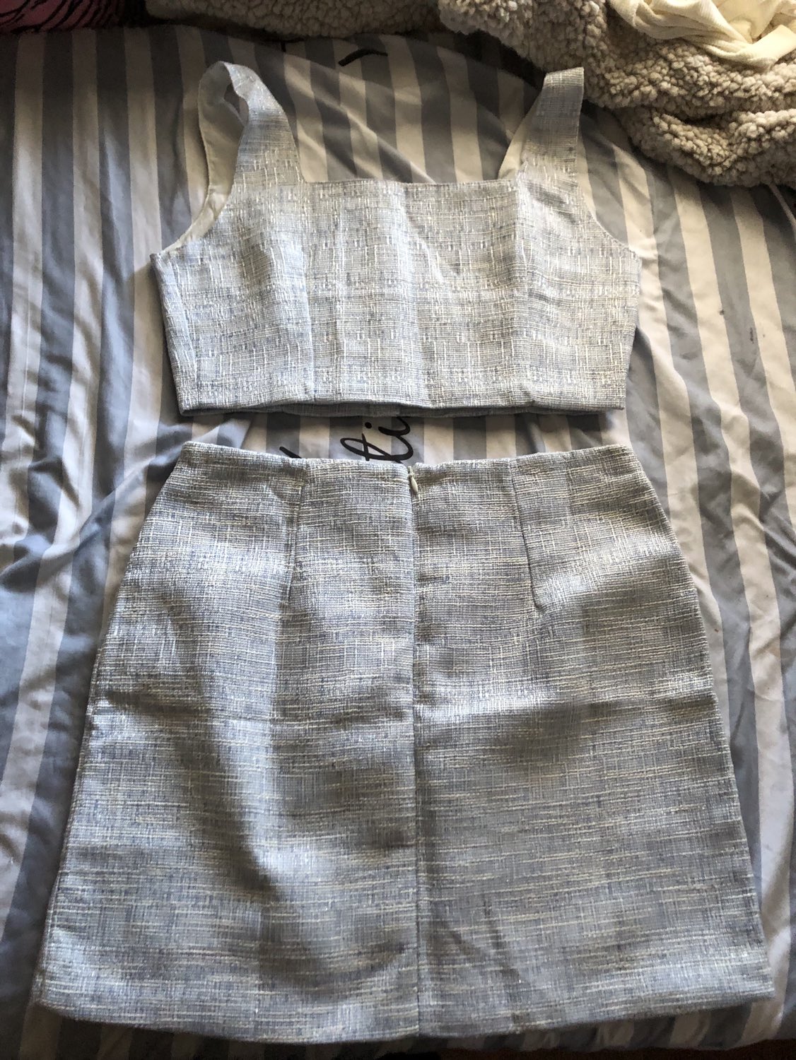 M size co-ords crop and skirt image indicator(2)