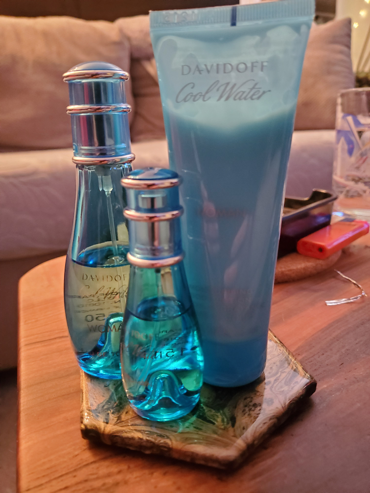 ✨️🎉Major Spring home clearout 👇 Cool Water (Davidoff) thumbnail