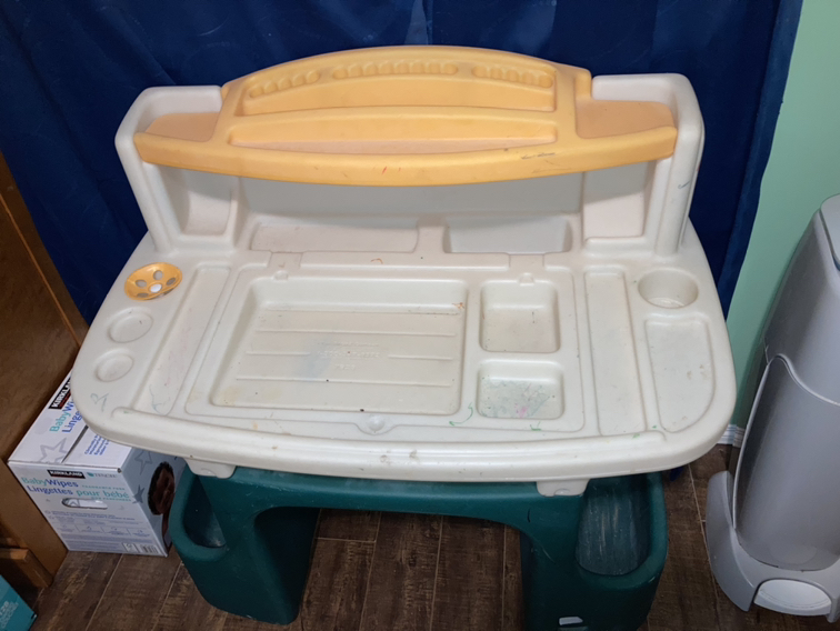 Fisher Price Step 2 Art Table