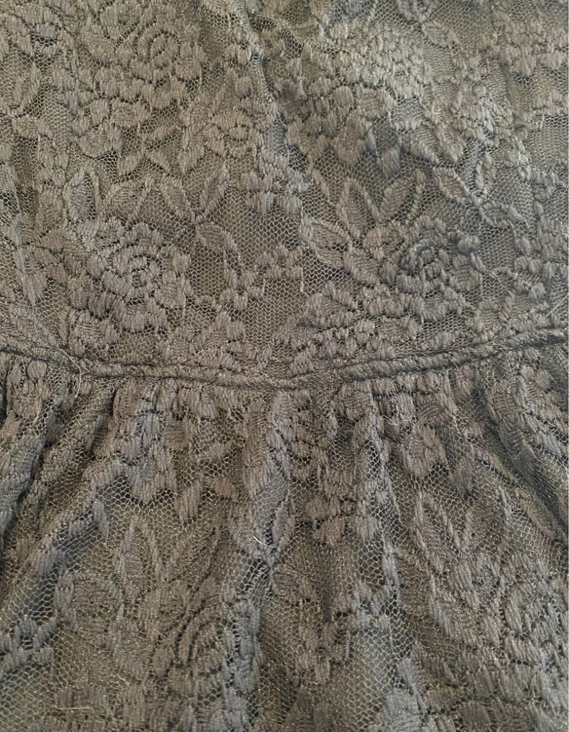 Black strapless lace dress image indicator(3)