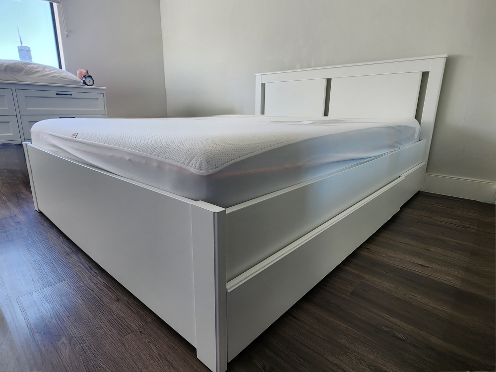 Ikea Songesand with 4 storage & slatted base. - photo 2