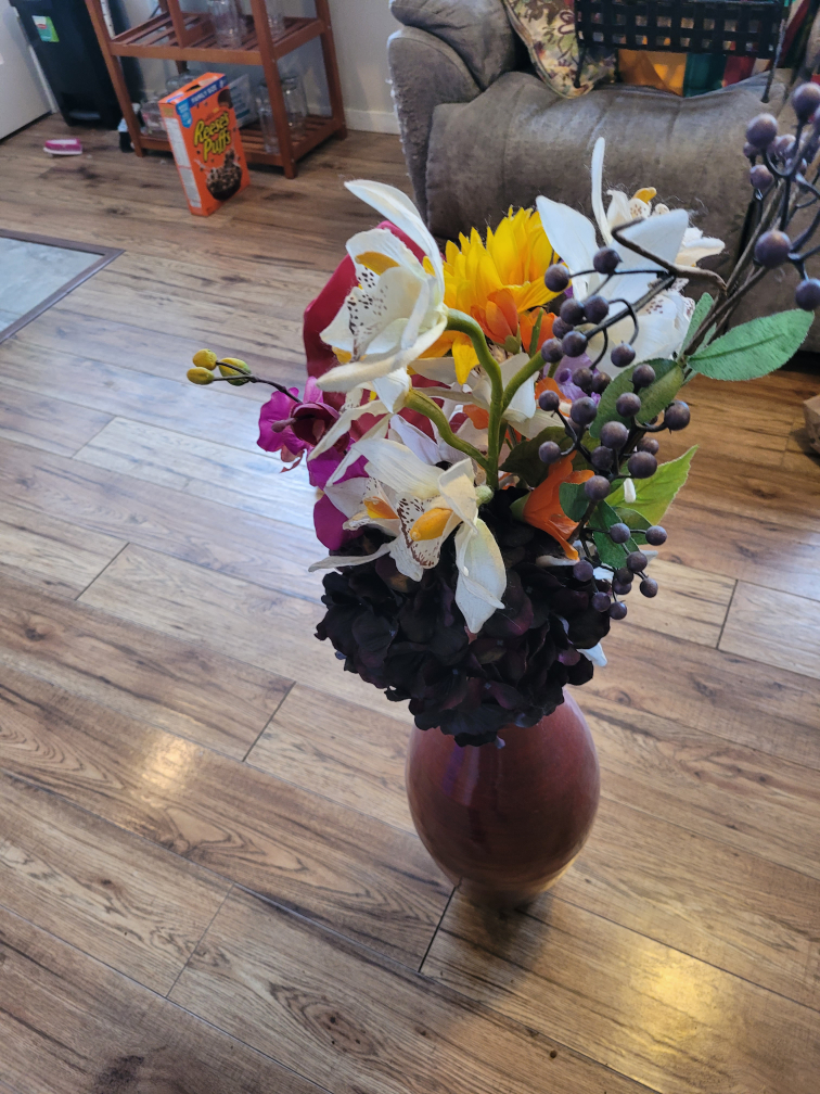 Decorative Fake Flowers & Vase - photo 3