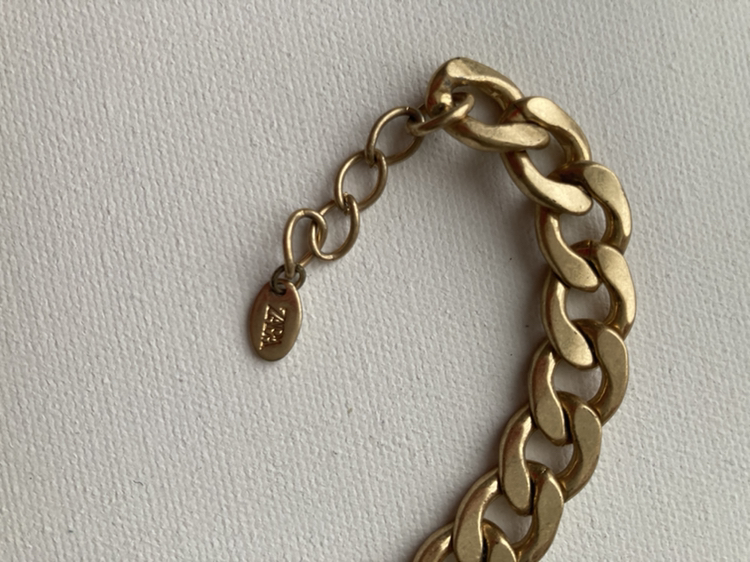 Gold plated chain necklace image indicator(2)