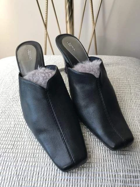 Leather Slip On Mules image indicator(3)