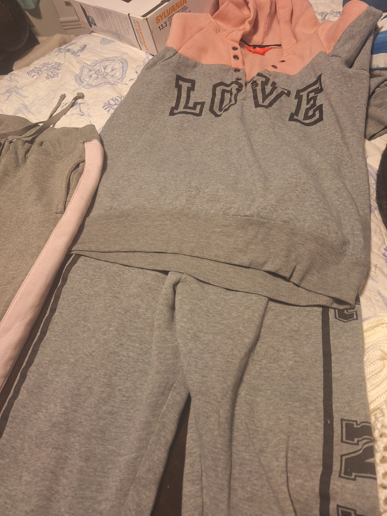 #freecycle  jogging outfit and 2xset of pants