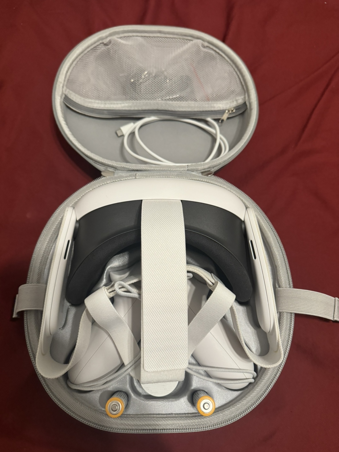 Meta Quest 3 128 GB VR headset - photo 4
