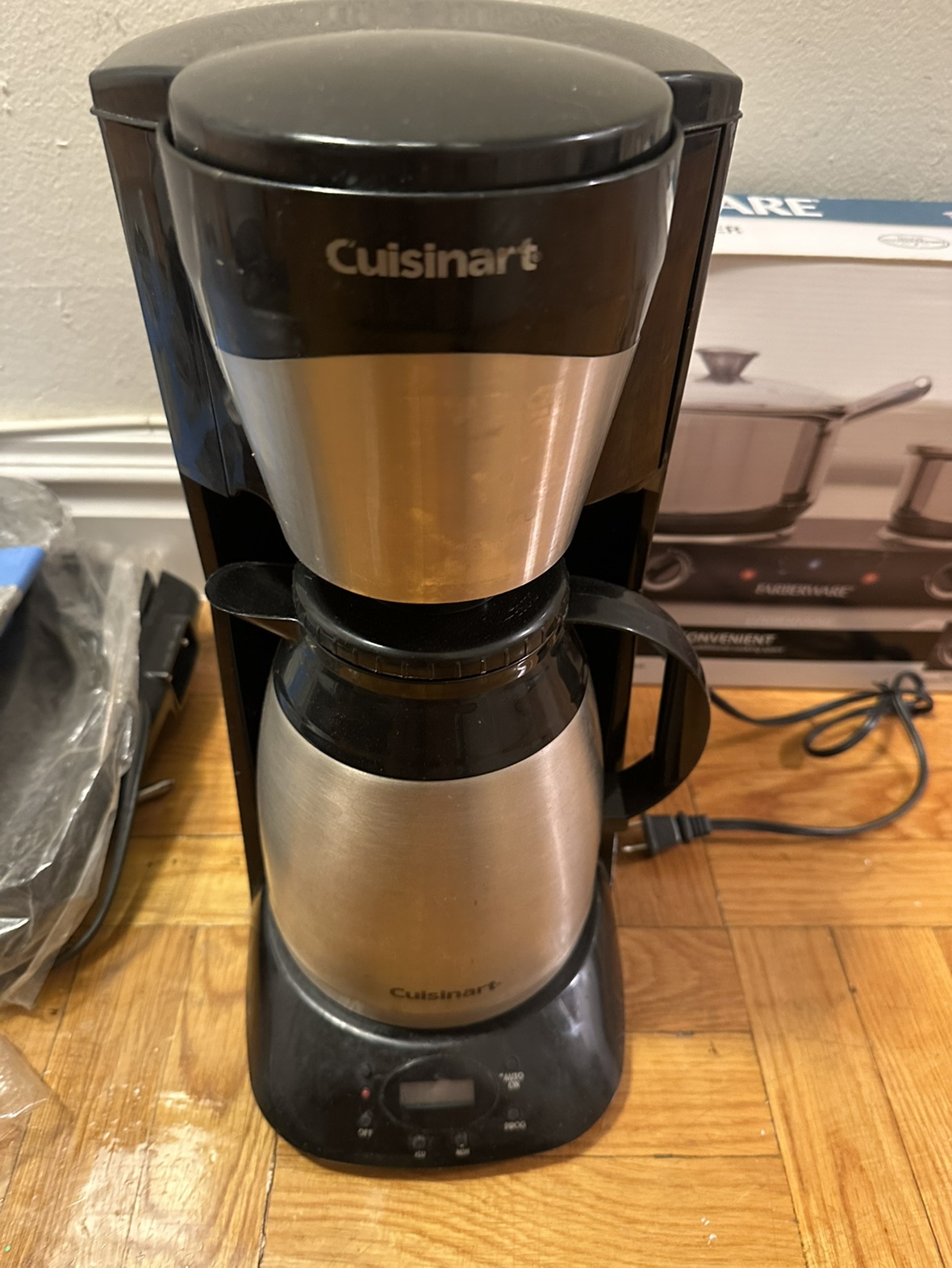 Cuisinart Stainless Programmable Thermal Coffee Brewer - photo 2