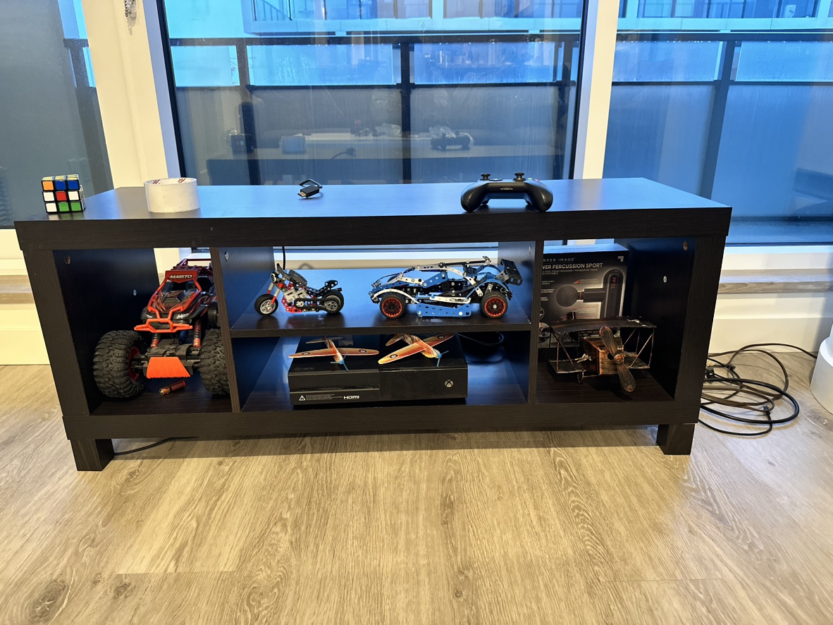 Tv table 49*16*19 - photo 2