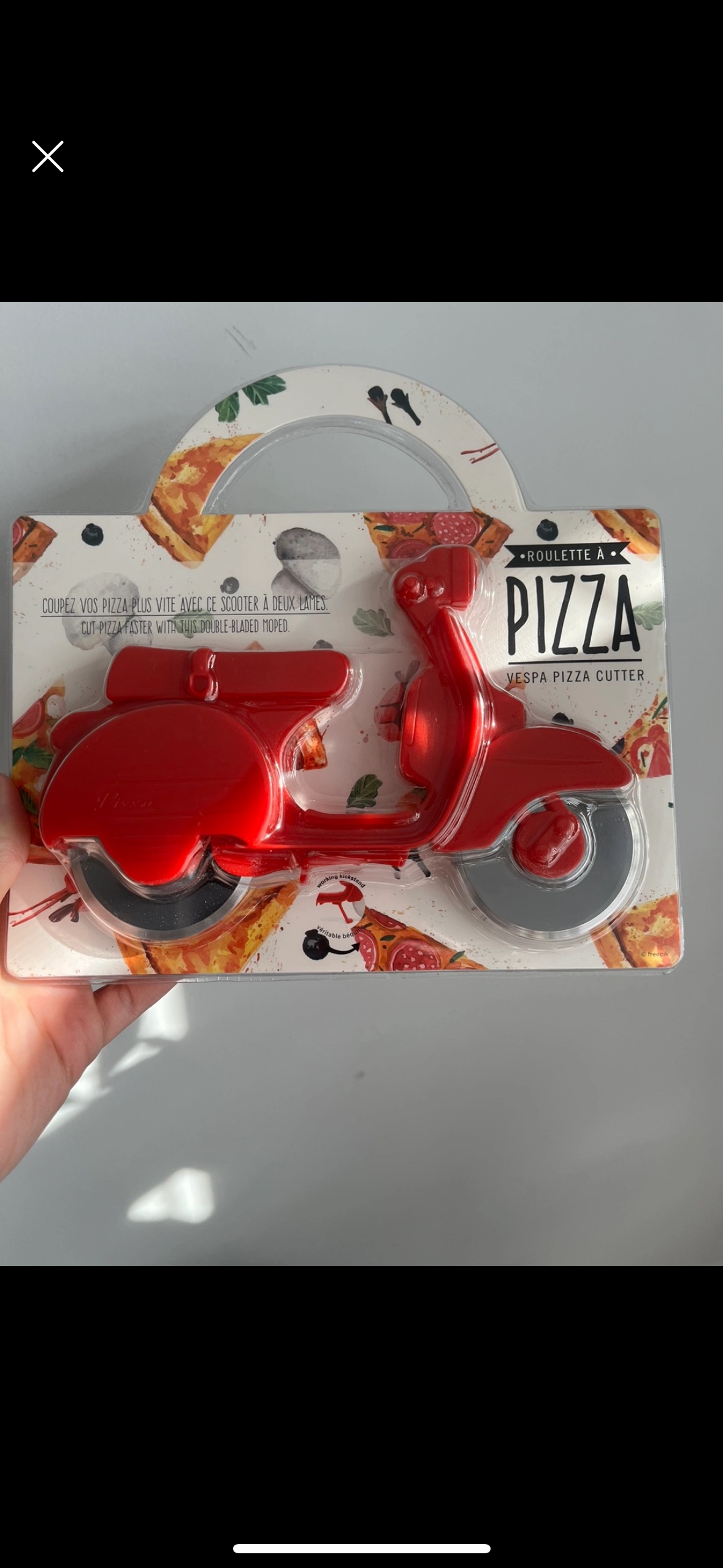 Moving MUST GO ASAP: Pizza Cutter