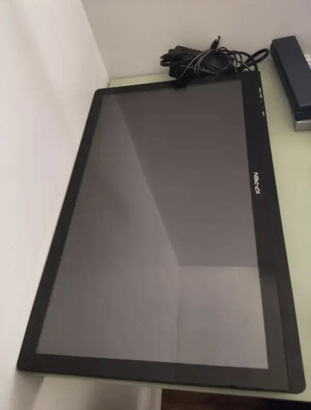 XP Pen Artist Display 22 Pro thumbnail