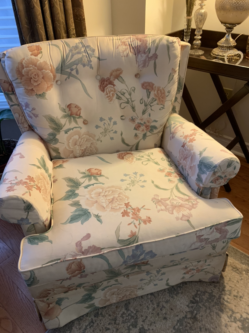 Sofa and 2 chairs - photo 4