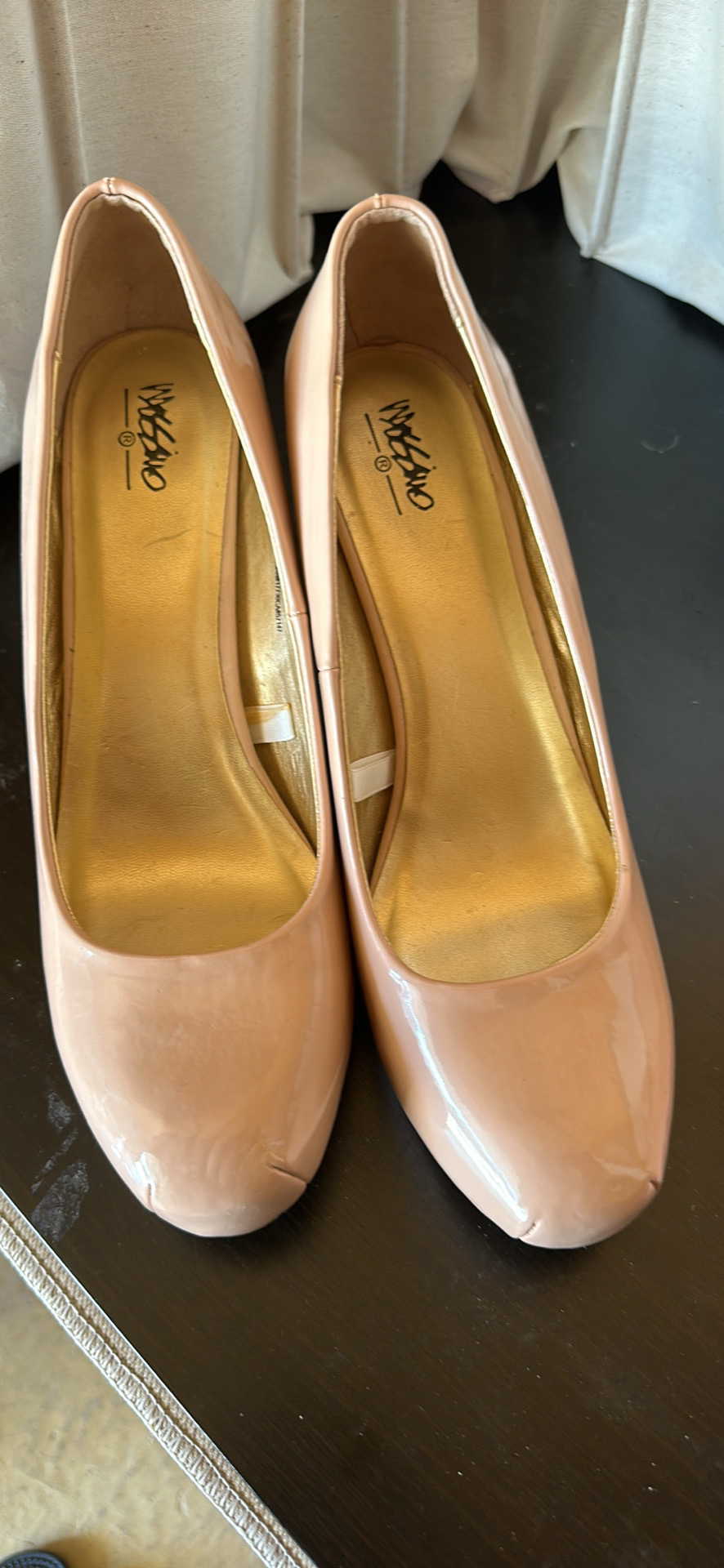Woman shoes 👠 thumbnail