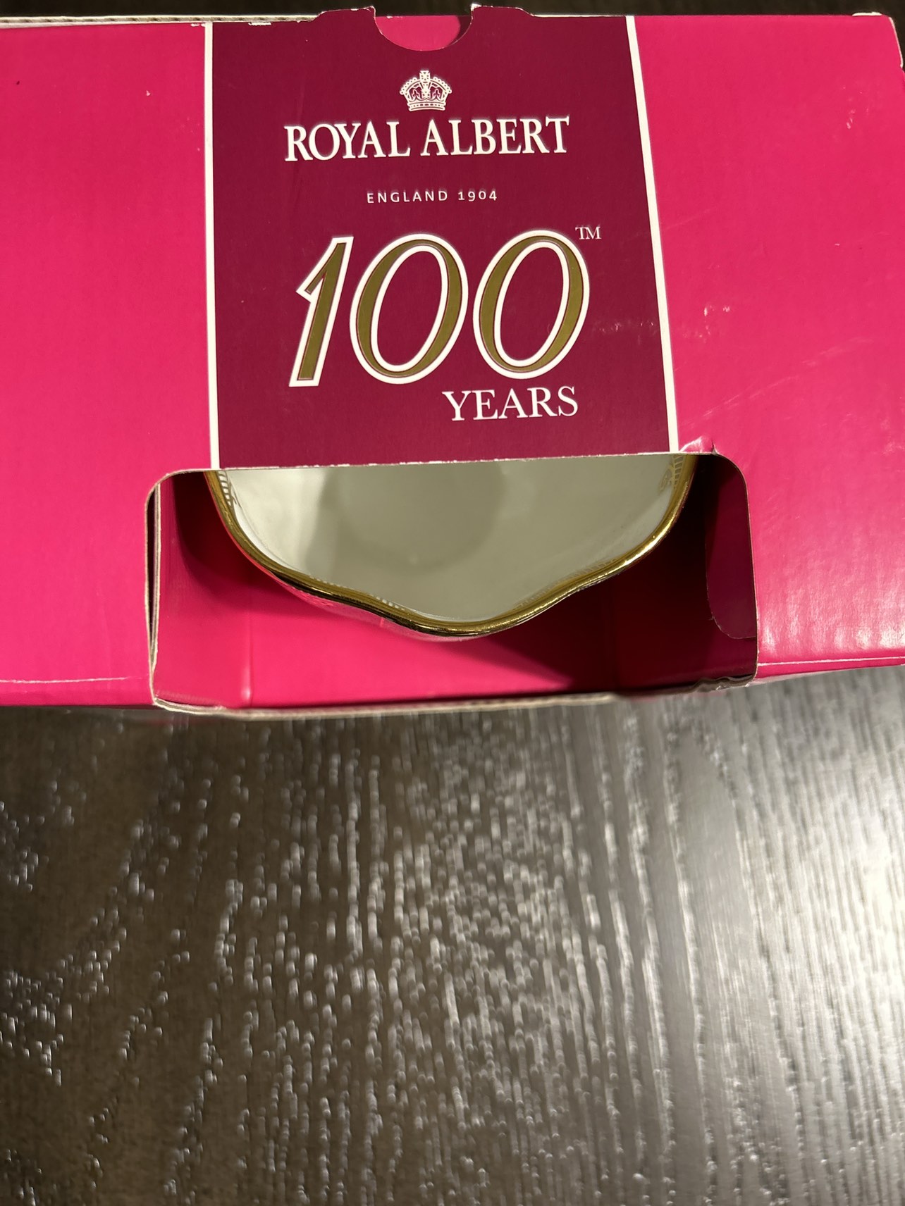 Royal Albert  Bone China Mug/ mugs image indicator(2)