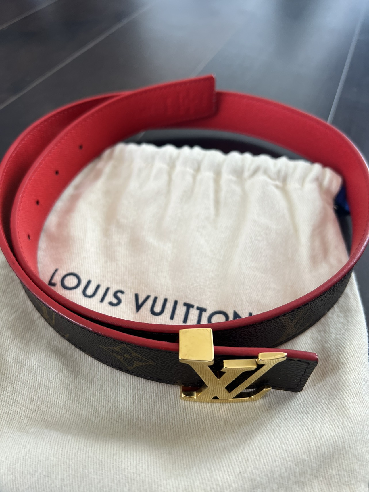 Louis Vuitton Women LV Initiales 30mm Reversible Belt image indicator(6)