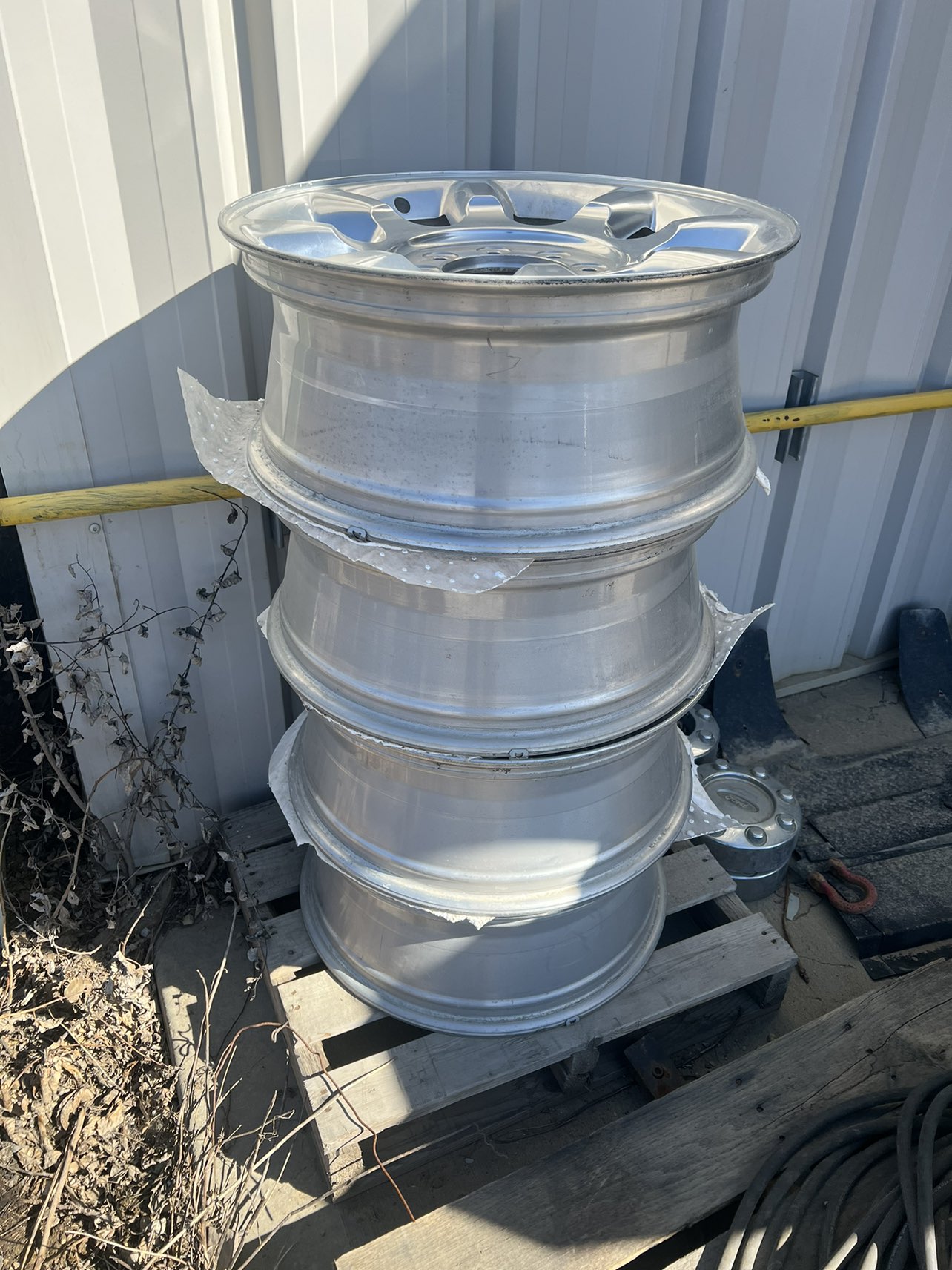 F350 factory 20”wheels - photo 2