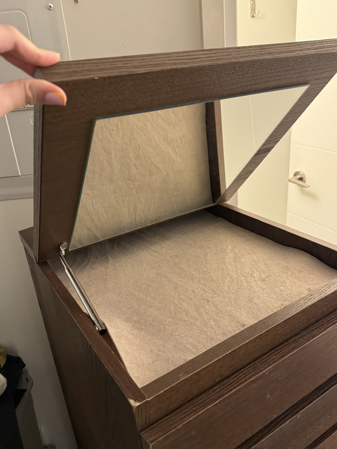 IKEA malm dresser - photo 2