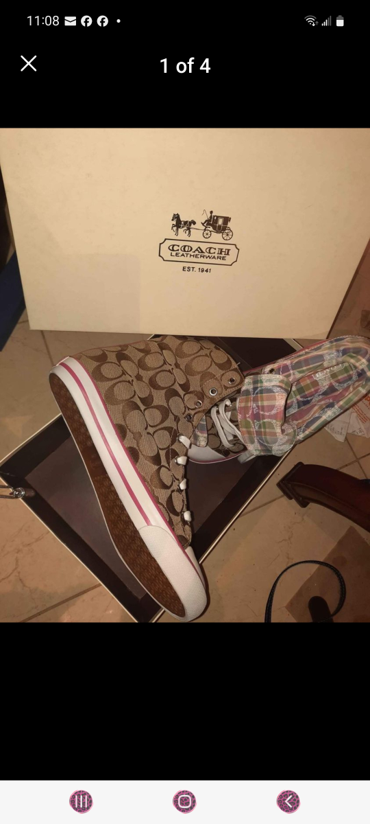 NIB AUTHENTIC GENUINE COACH SIGNATURE SERIES KHAKI SNEAKERS 9 thumbnail