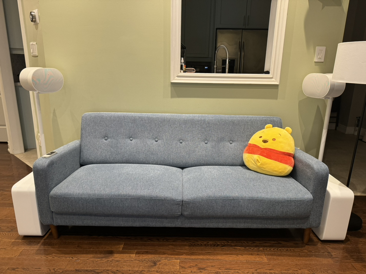 Beautiful sofa in light blue -450 image indicator(2)