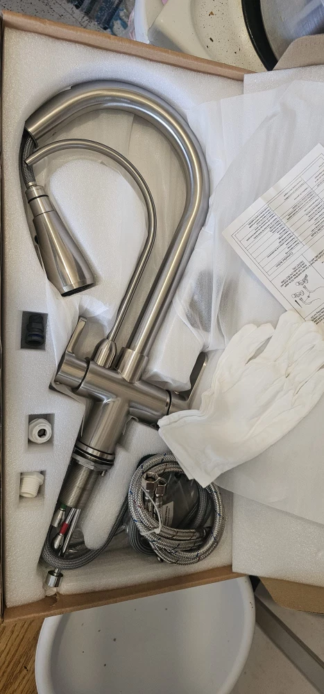 BRAND NEW KITCHEN FAUCET thumbnail