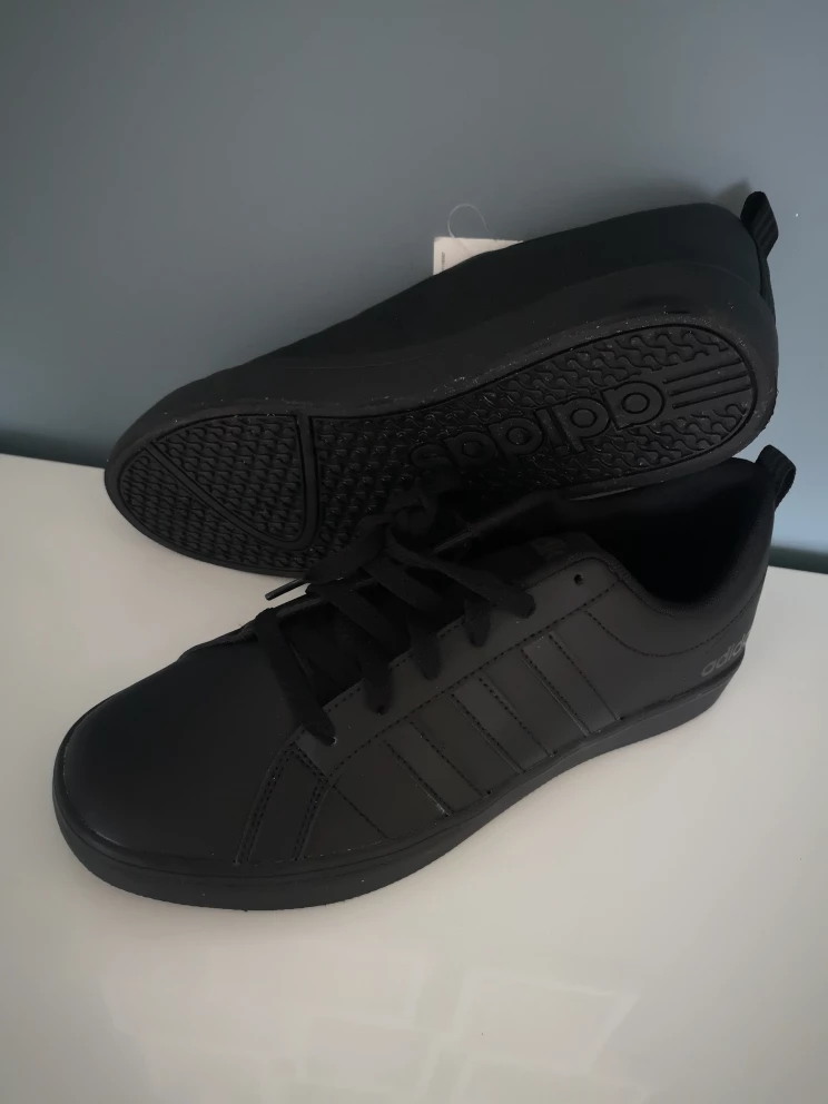 women adidas trainers - photo 2