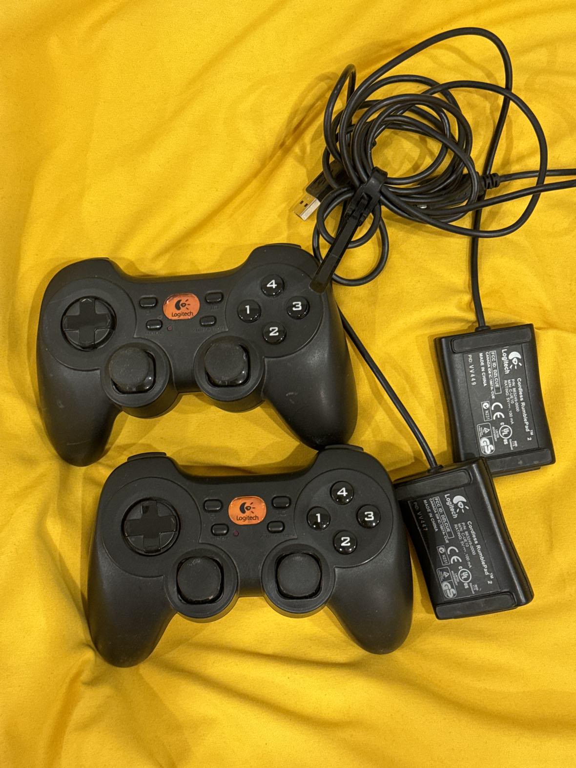 2 x Logitech Cordless RumblePad 2