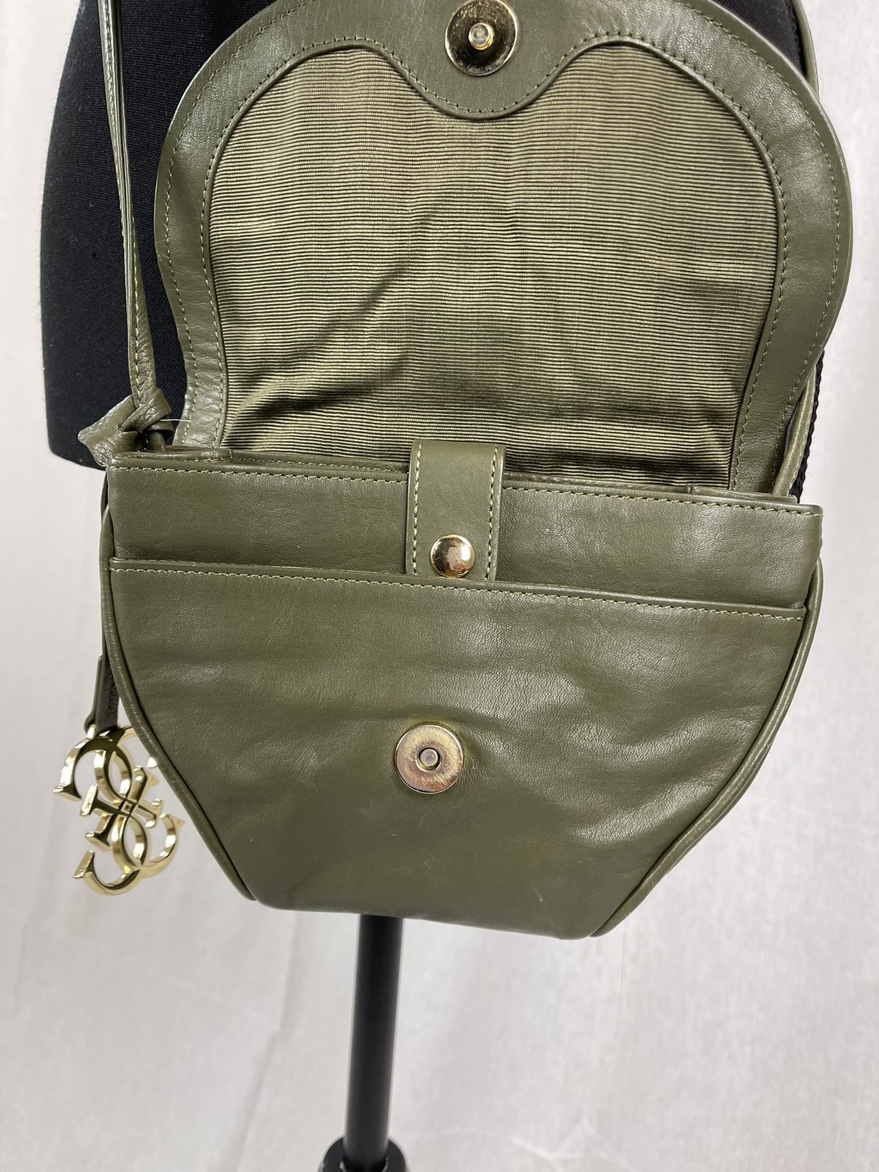 Women’s purses Guess, Nine West, Samara - photo 4