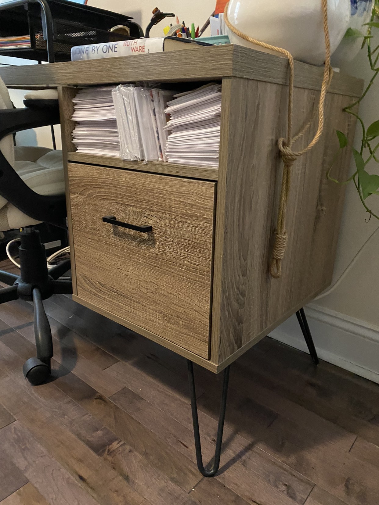 Desk + Free Desk Chair - photo 3